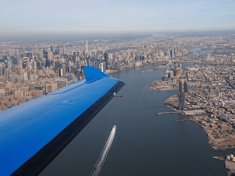 fractional ownership aircraft aerial of nyc