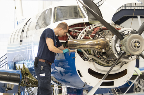 AtlasAircraftCenter Maintenance 12